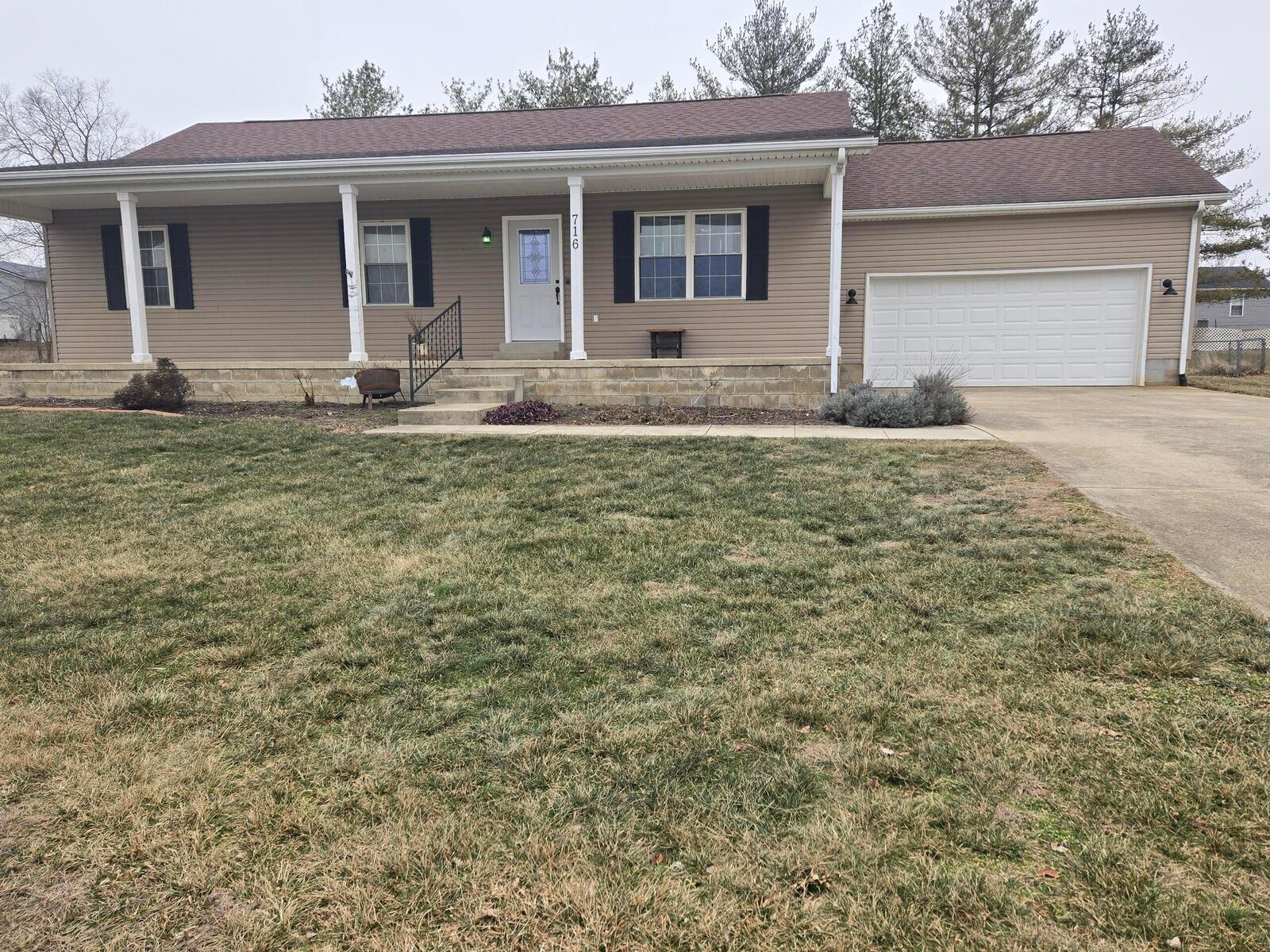 Property Photo:  716 Deer Creek Road  OH 43164 