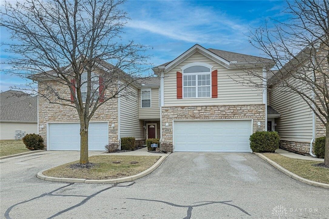 Property Photo:  6991 Salon Circle  OH 45424 