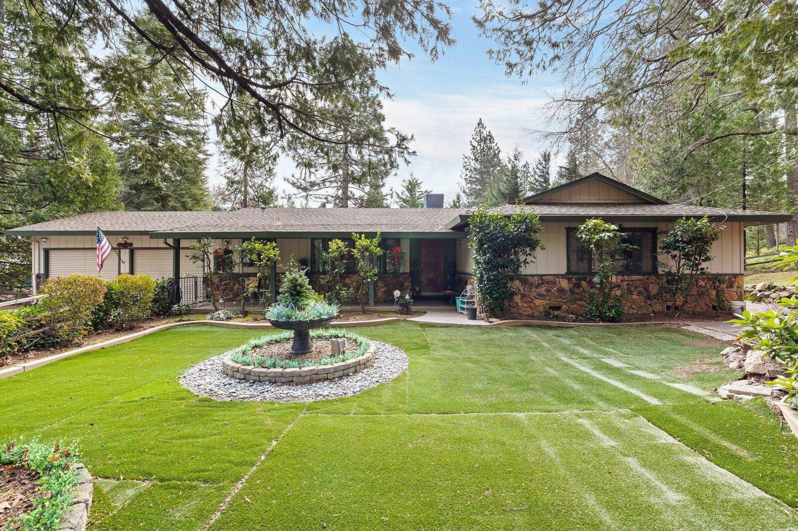 Property Photo:  22698 Robin Hood Dr  CA 95383 