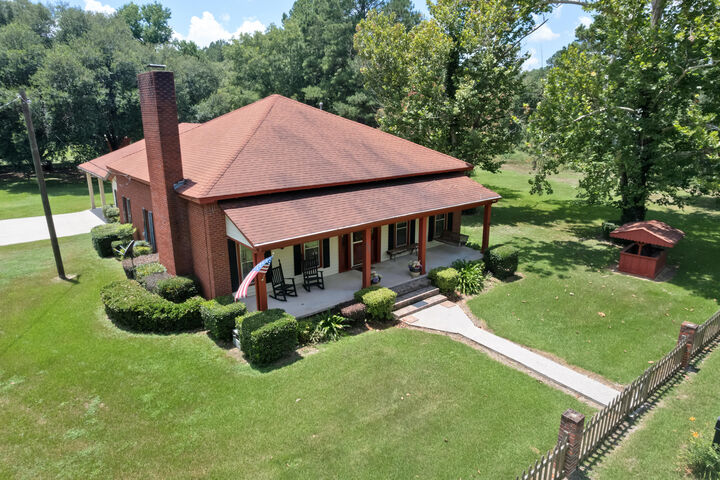 Property Photo:  557 Old Hwy 49  MS 39479 