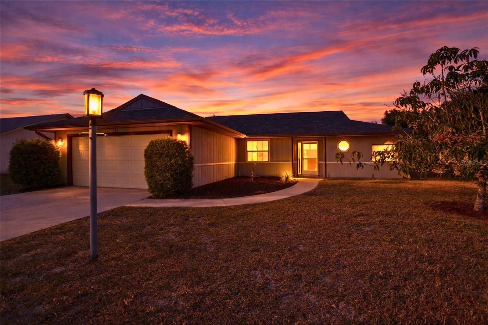 Property Photo:  336 Gulf Breeze Boulevard  FL 34293 