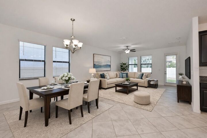 Property Photo:  10616 Great Cormorant Drive  FL 33579 