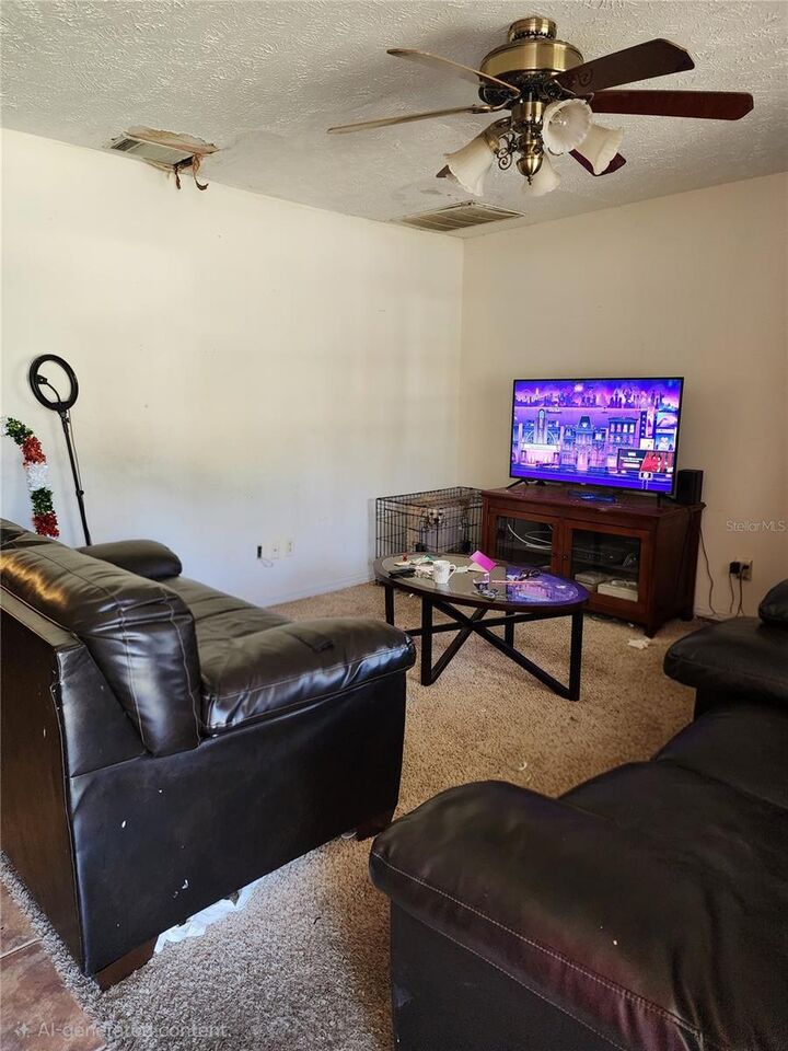 Property Photo:  804 S Parsons Avenue  FL 33584 