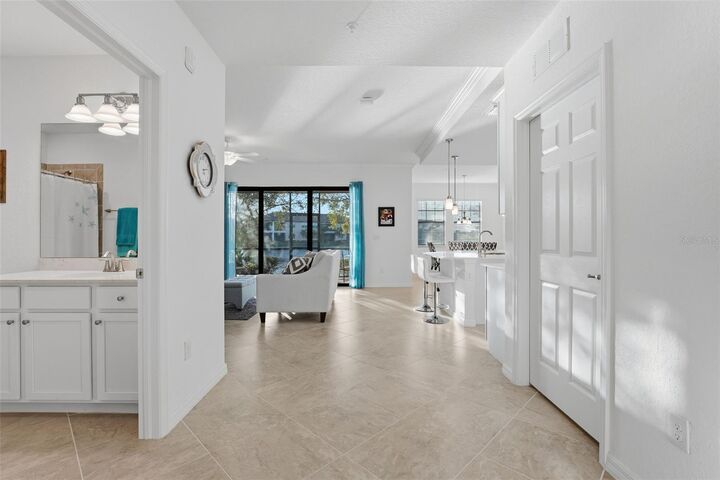 Property Photo:  10054 Crooked Creek Drive 102  FL 34293 