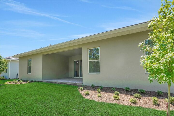 Property Photo: 14285 Crest Palm Avenue FL 34786