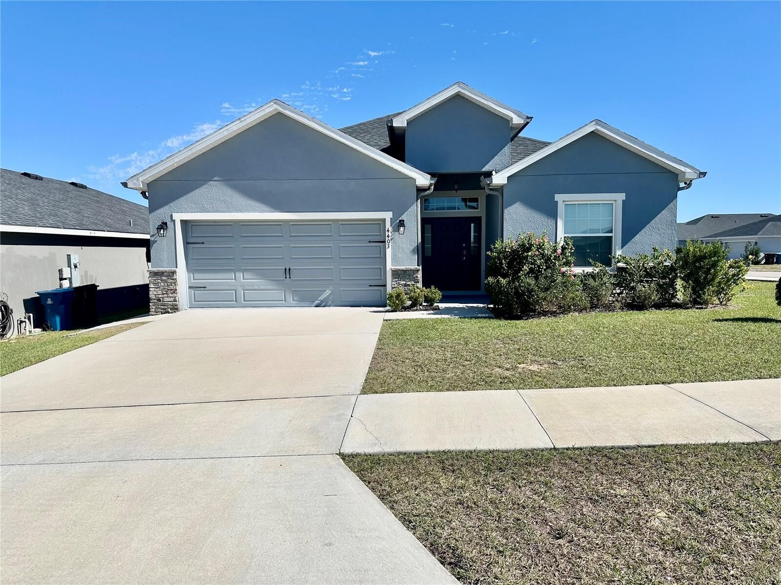 Property Photo:  4403 Hummingbird Lane  FL 33844 