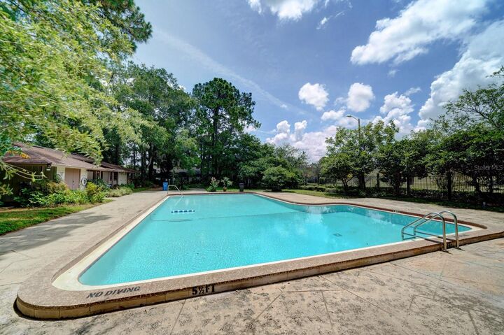 Property Photo:  7223 San Luis Court  FL 33634 