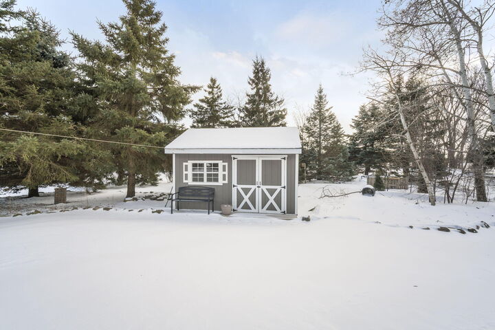 Property Photo: 683 Fox Run Dr WI 53080