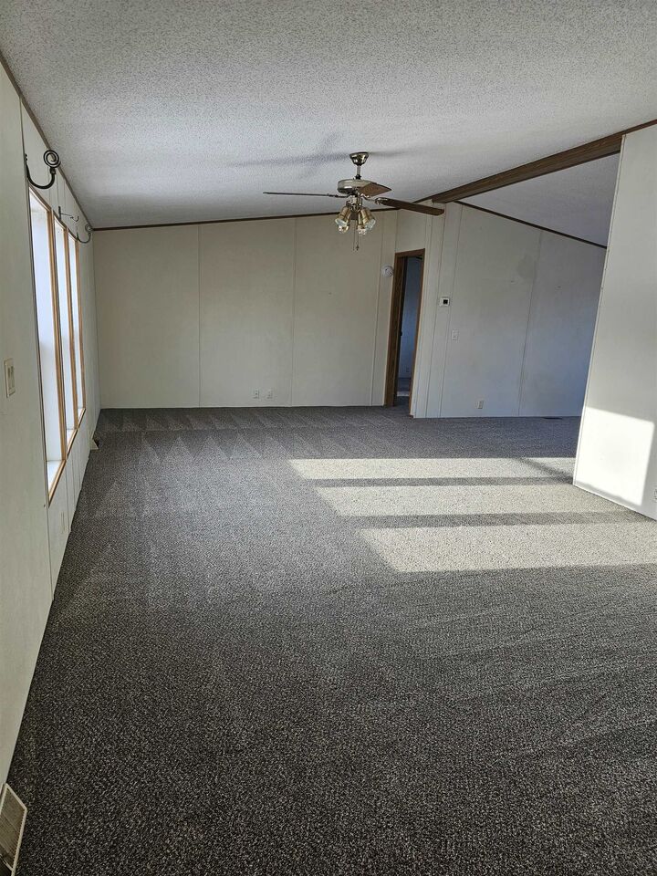 Property Photo: 406 31st Ave SE - Lot 215 ND 58701