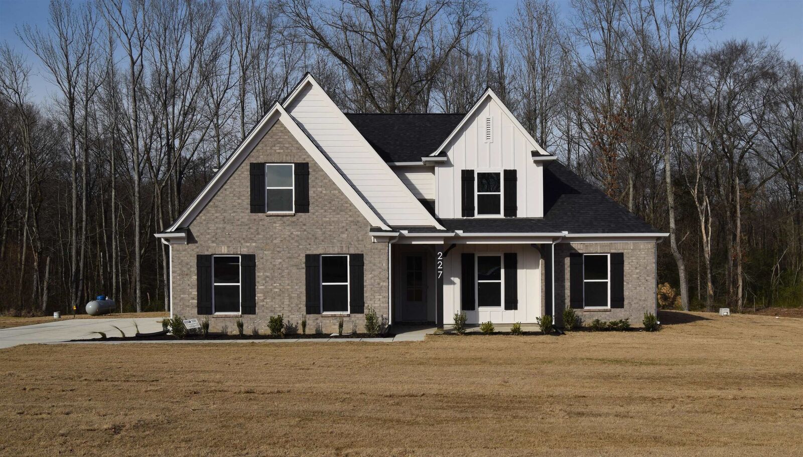 Property Photo: 227 Centerline Roper Loop MS 38611