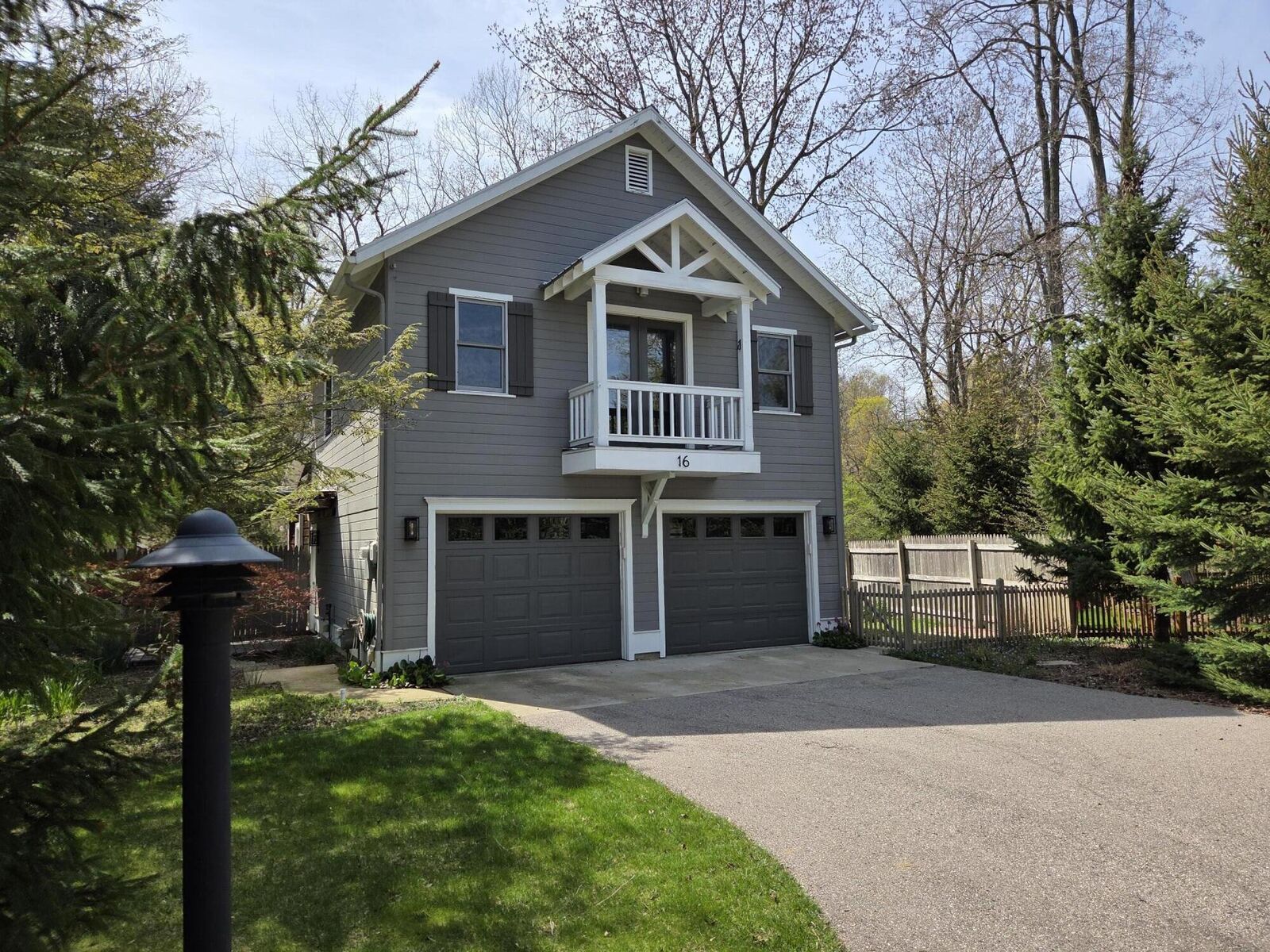 Property Photo:  16 Park Street  MI 49453 