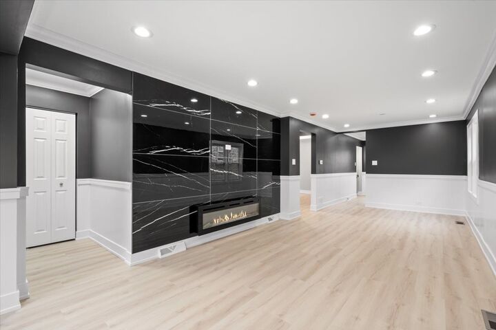 Property Photo:  9737 S University Avenue  IL 60628 