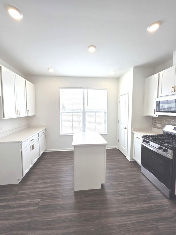 Property Photo:  14952 S Dyer Lane 14952  IL 60544 