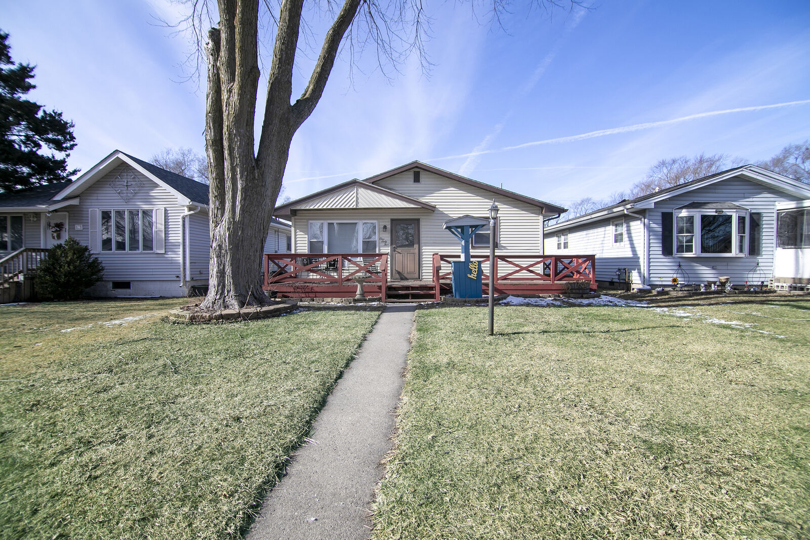 Property Photo:  165 S Madison Avenue  IL 60915 
