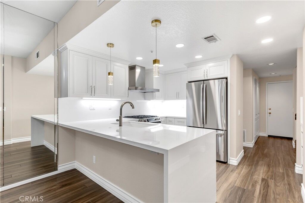 Property Photo:  1003 Via Presa  CA 92672 