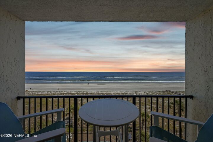 Property Photo:  601 1st Street S 5E  FL 32250 