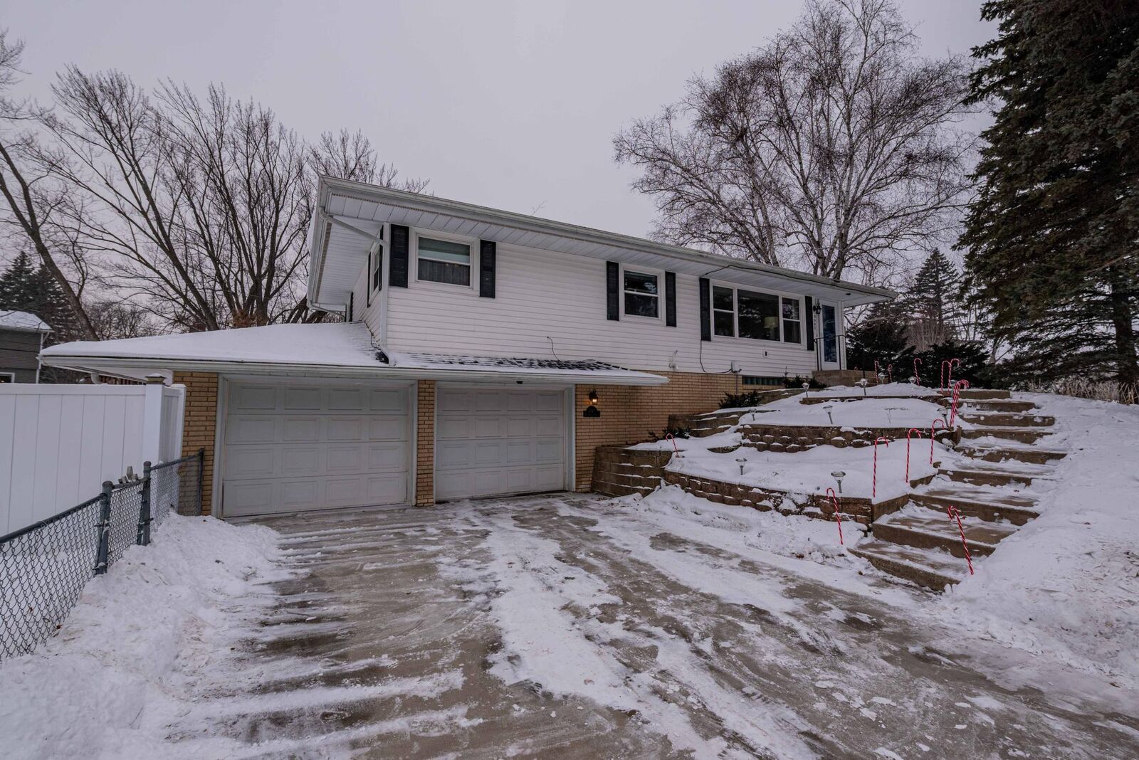 Property Photo: 3393 Richmond Avenue MN 55126