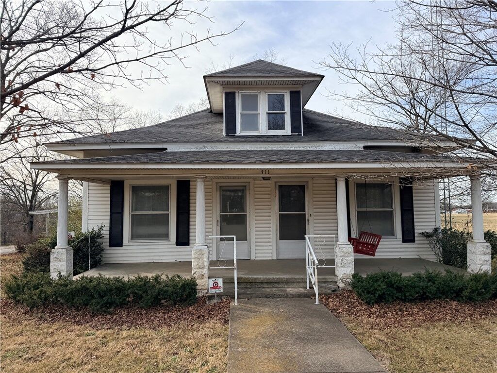 Property Photo:  311 Charley Street  AR 72722 
