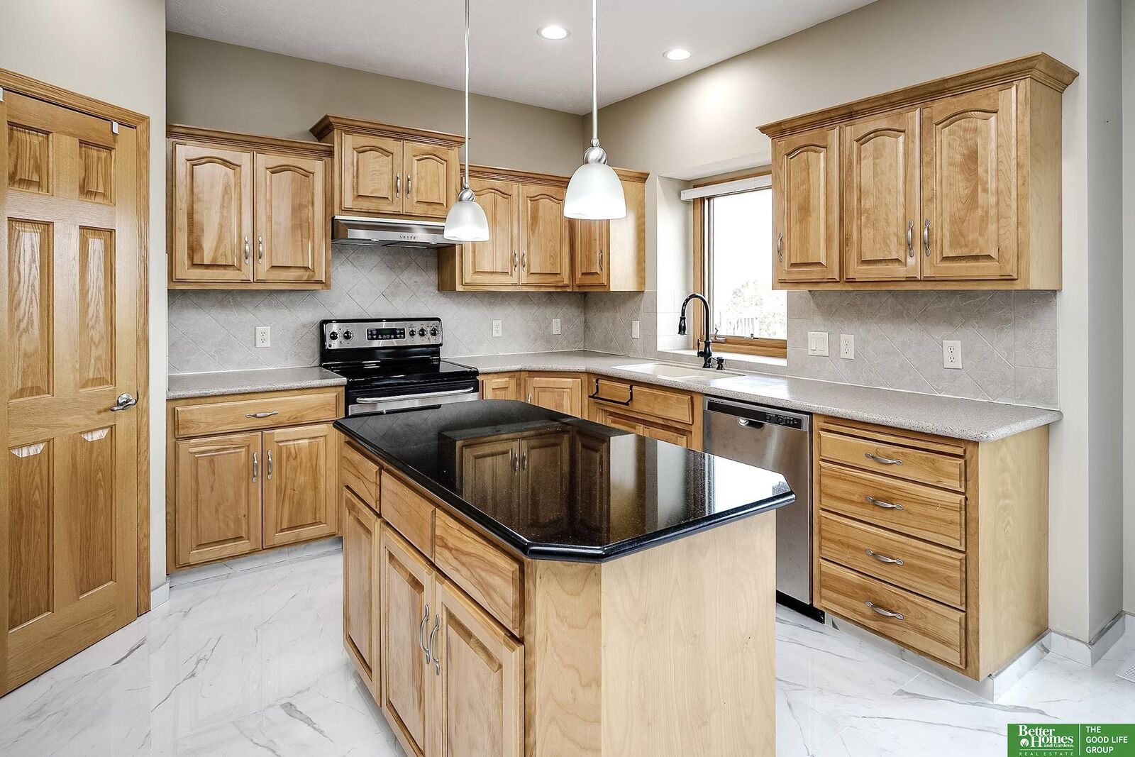 Property Photo: 2004 Longview Street NE 68133