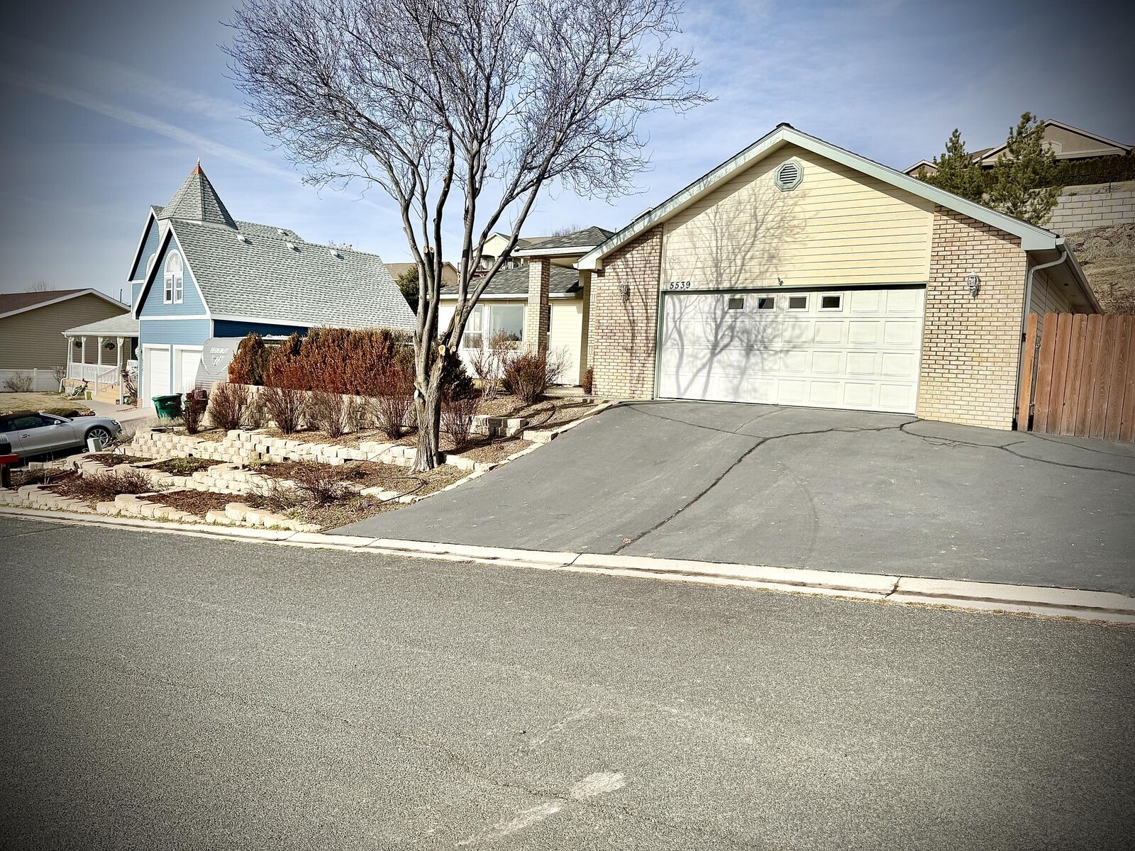 Property Photo:  5539 Basin View Drive  OR 97603 