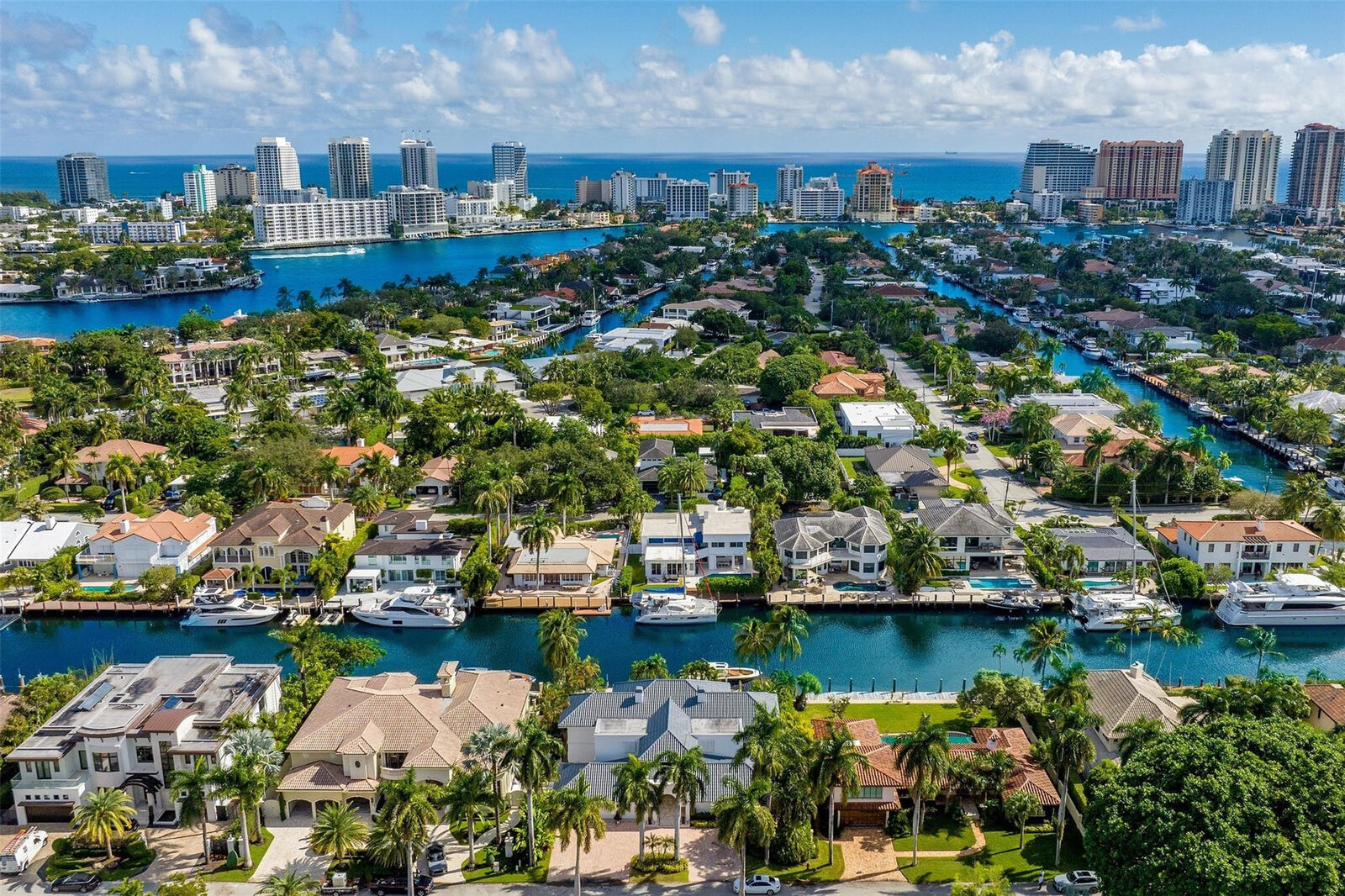 Property Photo:  166 Royal Palm Drive  FL 33301 