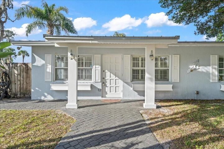 Property Photo:  9670 Mockingbird  FL 32976 