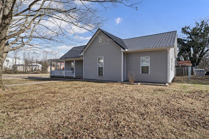 Property Photo: 250 Maple Grove Lane KY 42765