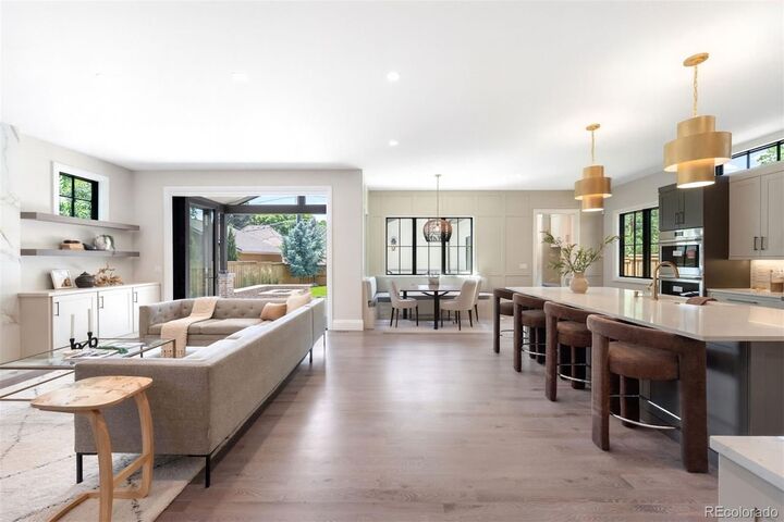 Property Photo:  2237 S Madison Street  CO 80210 