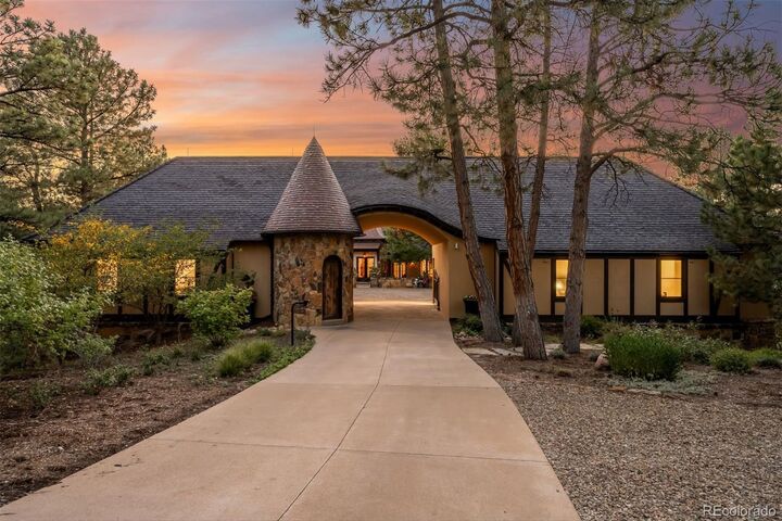 Property Photo: 1 Elk Pointe Lane CO 80108