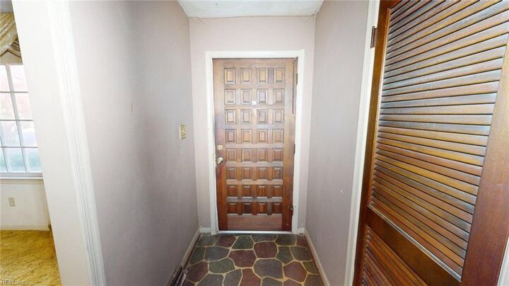 Property Photo:  1231 Darren Dr  VA 23701 