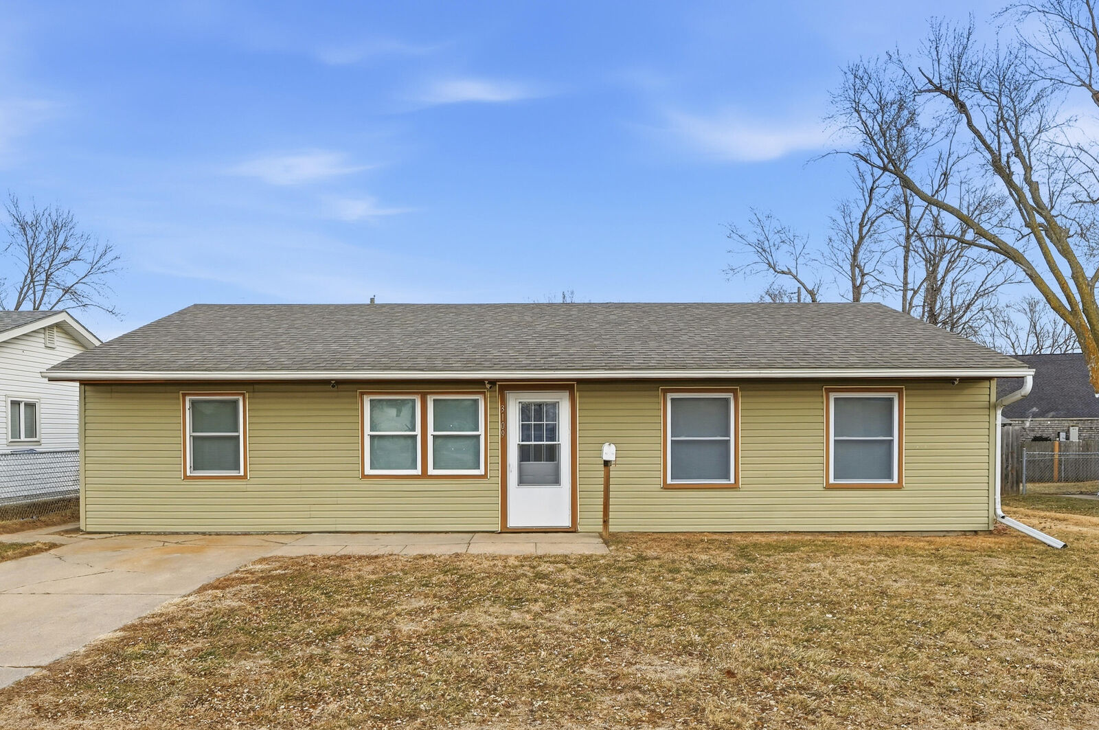 Property Photo:  3109 Surfwood Drive  IA 51510 