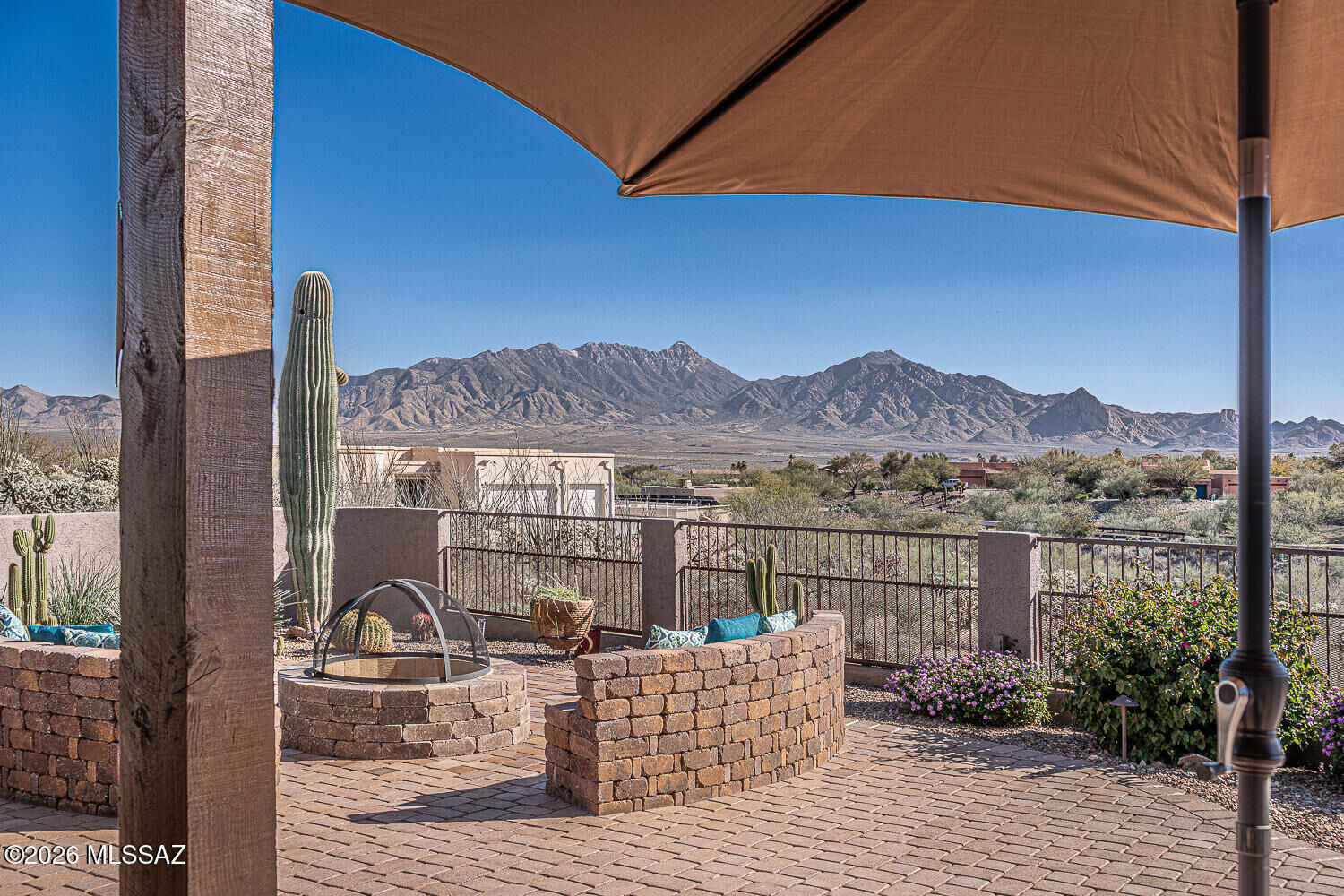 Property Photo:  1995 S Via Ventana A La Montana  AZ 85622 