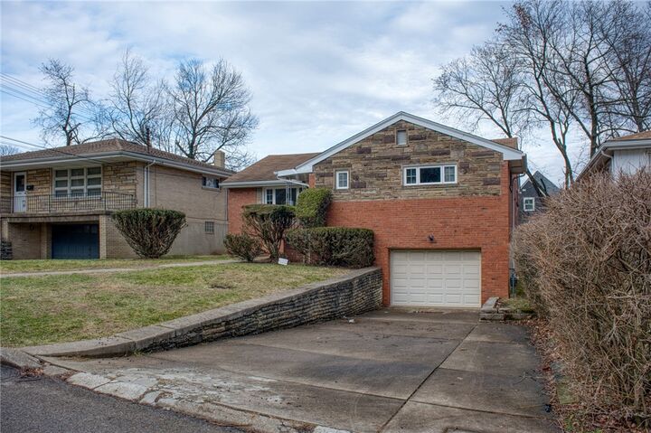 Property Photo: 5523 Rippey Pl PA 15206