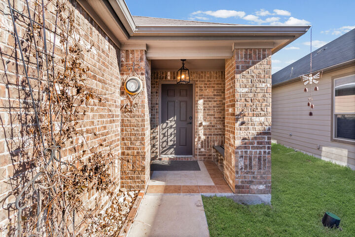 Property Photo:  1004 Strickling Drive  TX 78660 