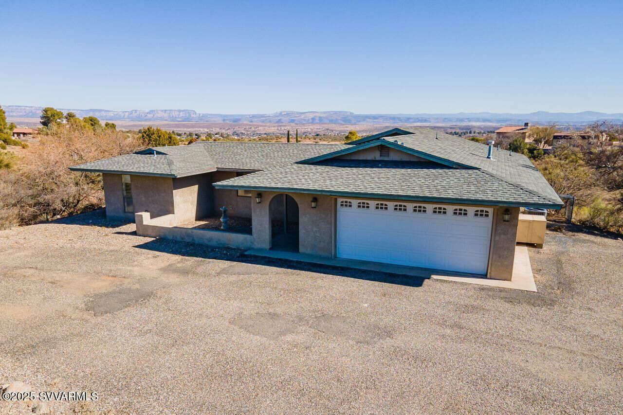 Property Photo: 2330 S Dunham Road AZ 86326