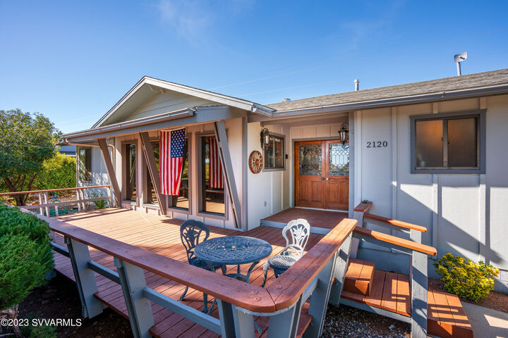 Property Photo: 2120 Sky Drive AZ 86324