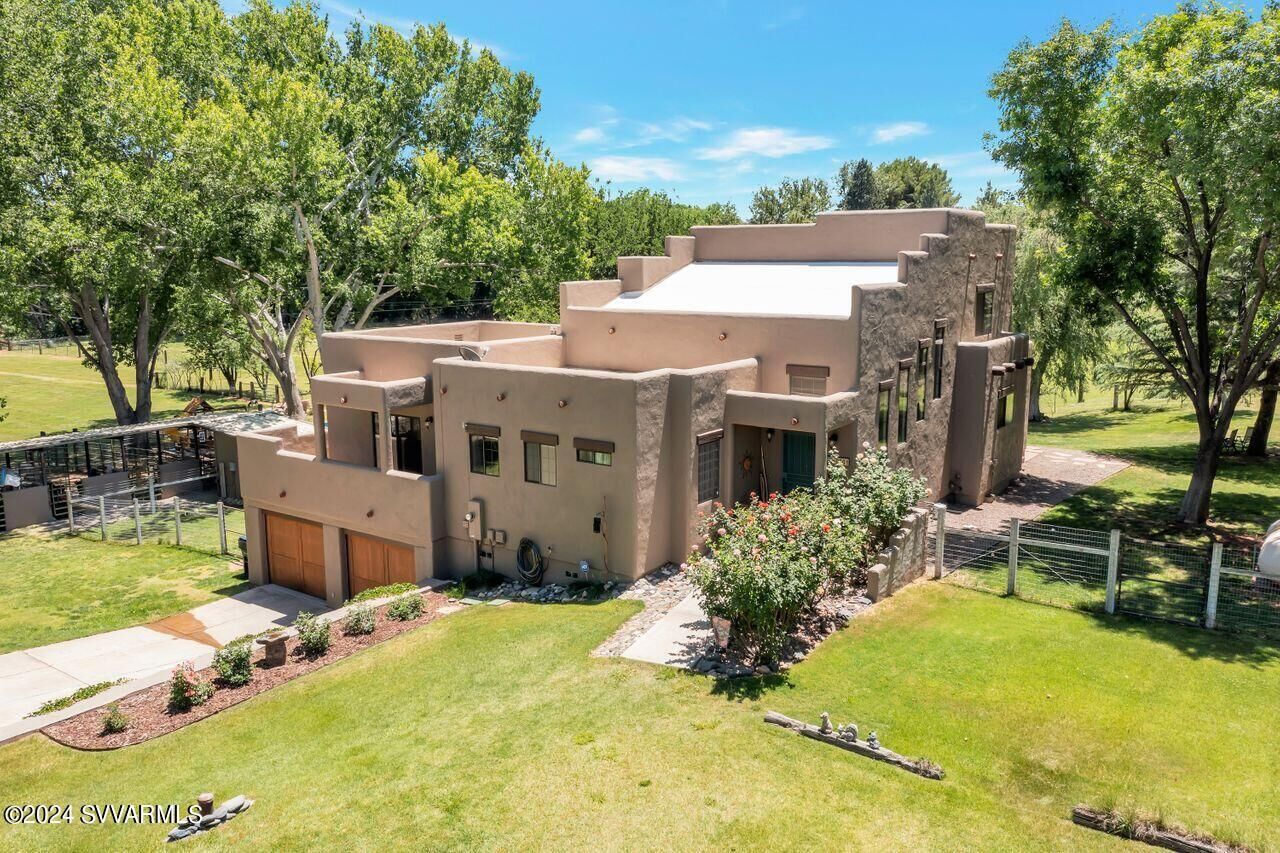 Property Photo:  10201 E Rafter L Lane  AZ 86325 