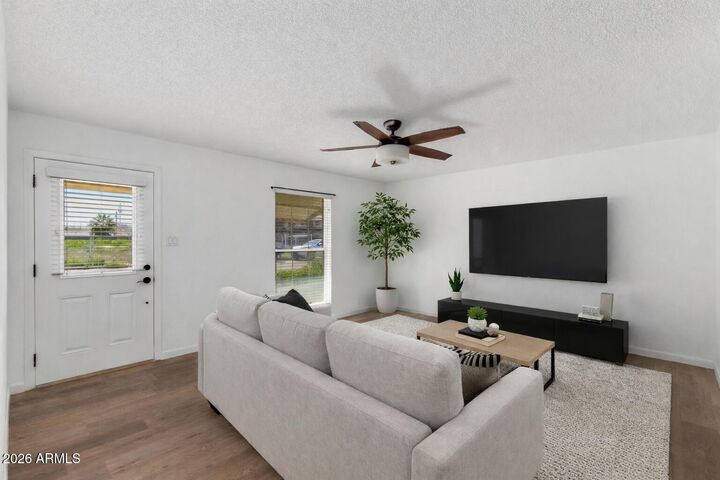 Property Photo:  837 N Revere Street E  AZ 85201 