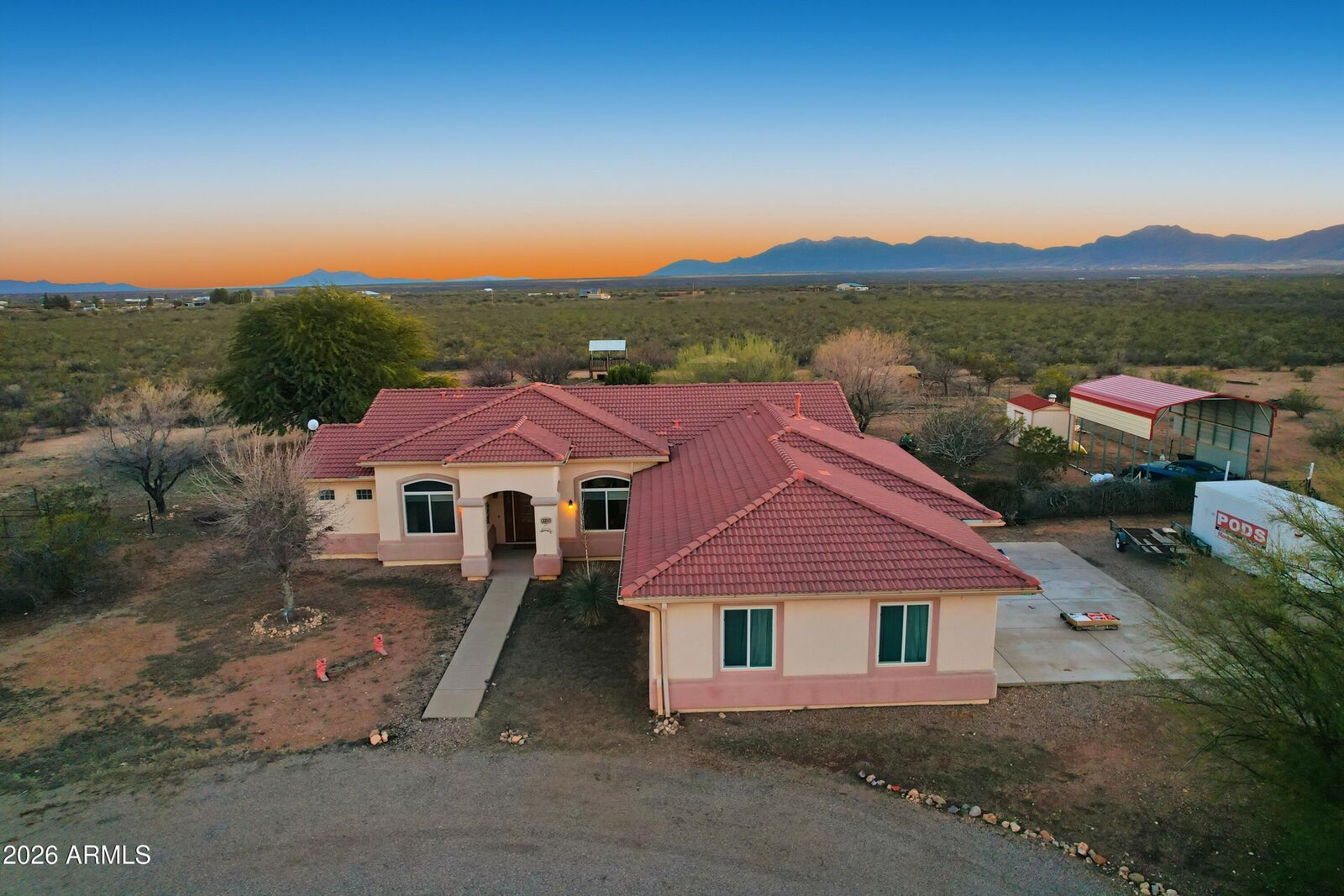 Property Photo: 1160 E Javelina Crossing Drive AZ 85616