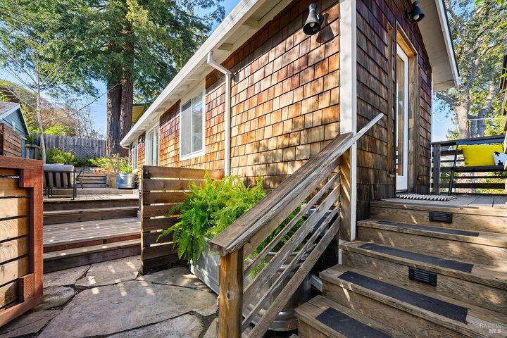 Property Photo:  340 S High Street  CA 95472 