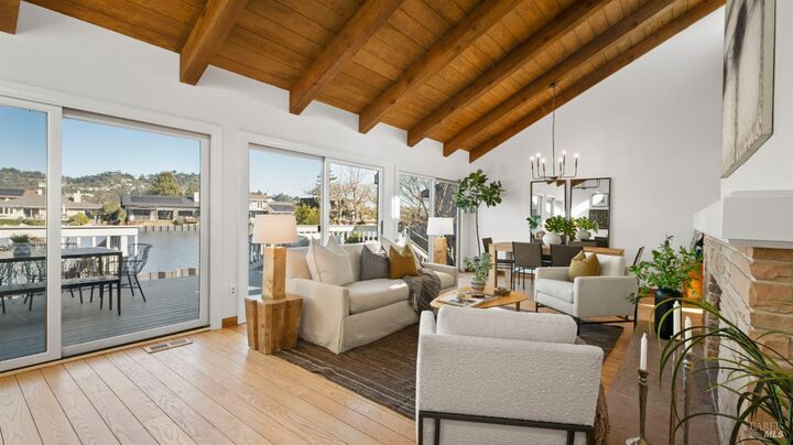 Property Photo: 49 Via La Brisa CA 94939