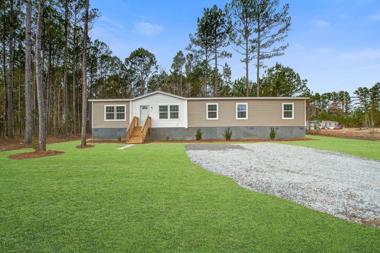 Property Photo: 738 Campground Road SC 29488