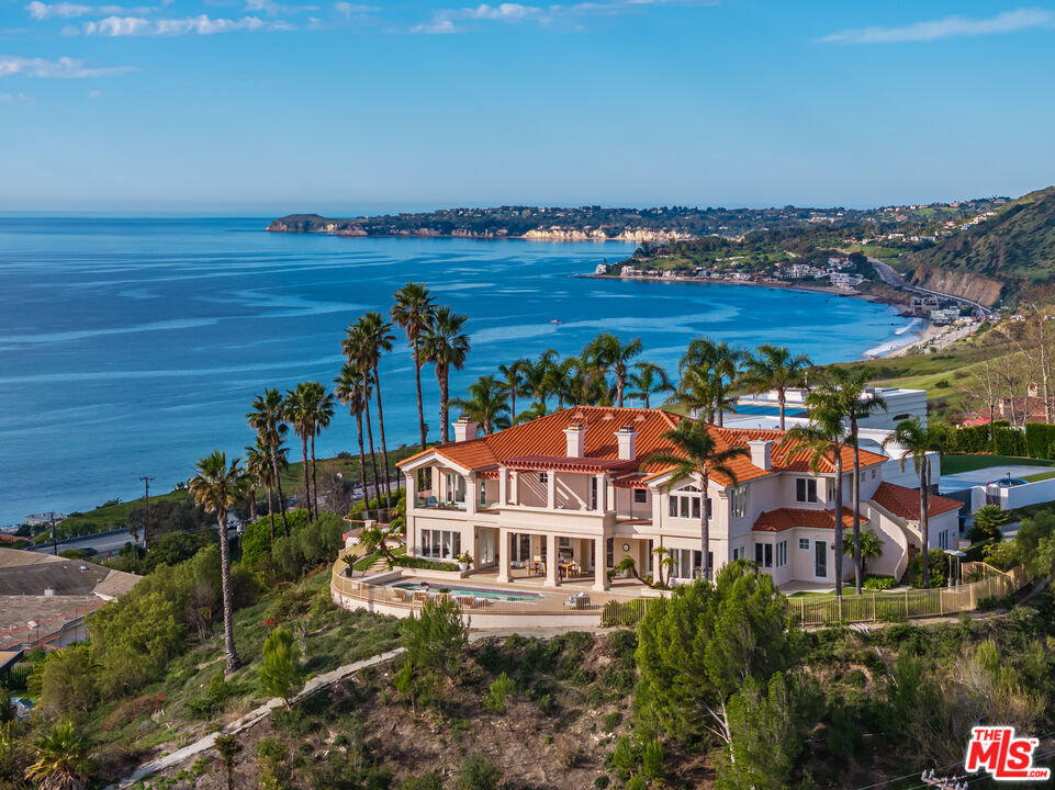 Property Photo:  3895 Puerco Canyon Rd  CA 90265 