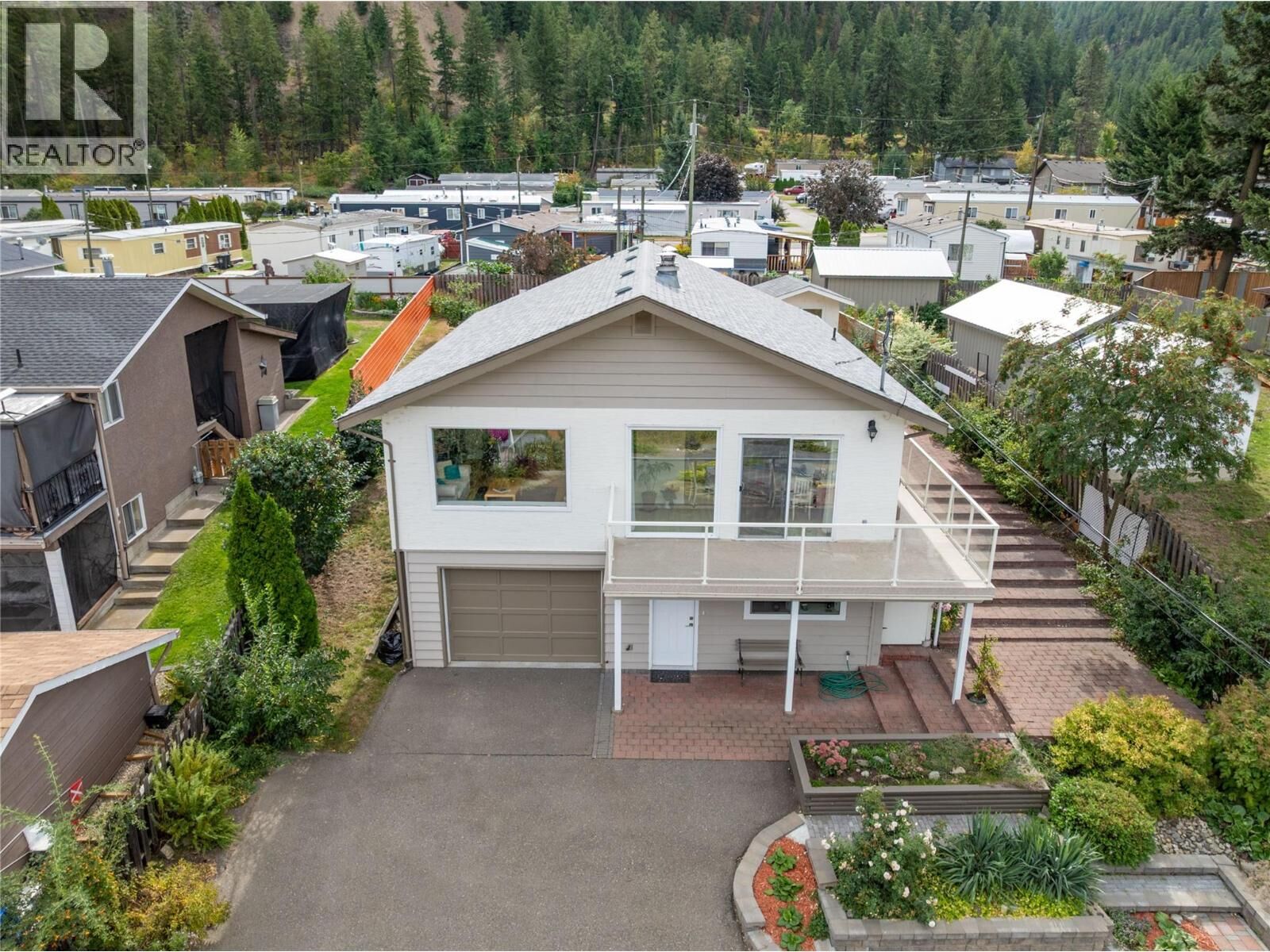 Property Photo: 1225 Bay Drive BC V0E 1M0