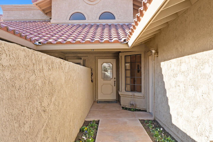 Property Photo:  77741 Woodhaven Drive N  CA 92211 