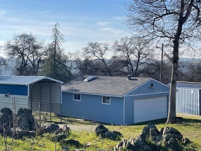 Property Photo: 14138 Park Ave CA 95327