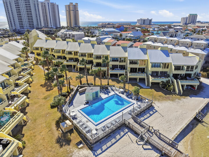 Property Photo:  8520 Gulf Boulevard # Ut-29  FL 32566 