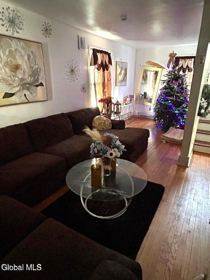 Property Photo:  75 Lincoln Avenue  NY 12206 