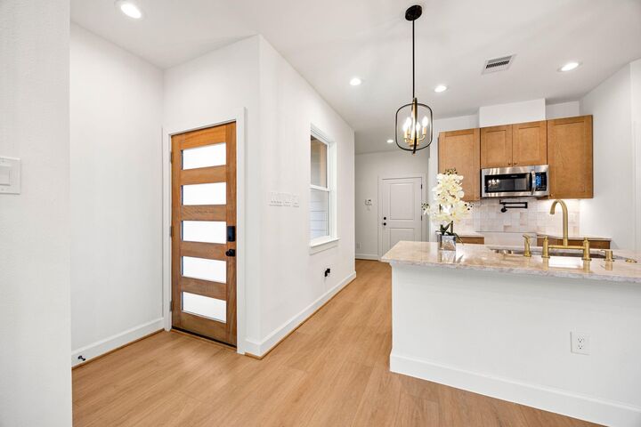 Property Photo:  884 Prosper Street  TX 77088 