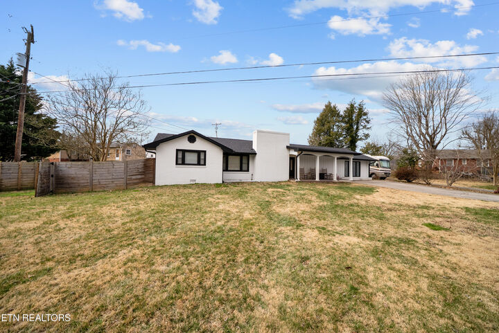 Property Photo:  815 Nelson Drive  TN 37763 